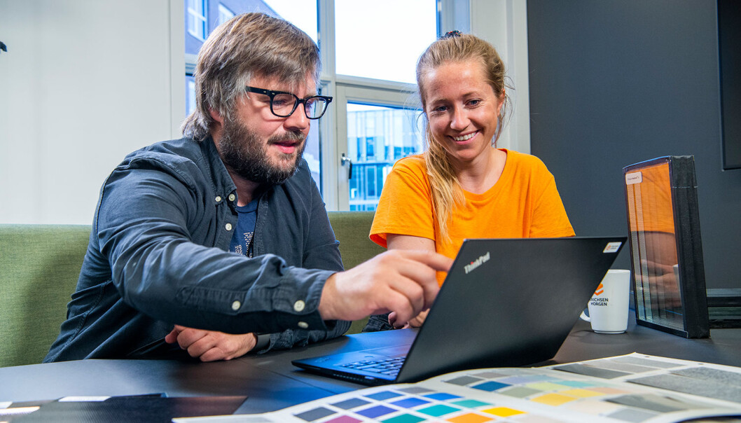 Arnkell J. Petersen (til venstre) går over i en ny rolle som leder for fagområdene tidligfase, solenergi, dagslys og fasader. FOTO: Erichsen & Horgen Arnkell J. Petersen (til venstre) går over i en ny rolle som leder for fagområdene tidligfase, solenergi, dagslys og fasader. FOTO: Erichsen & Horgen