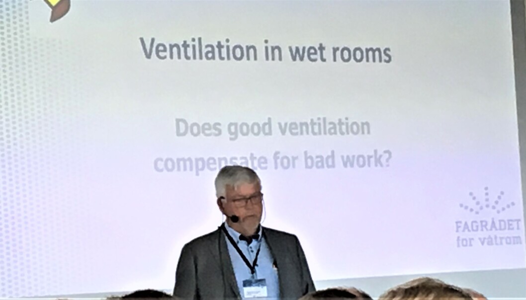 Cato Karlsen holdt et godt innlegg om ventilasjon i våtrom. Cato Karlsen holdt et godt innlegg om ventilasjon i våtrom.