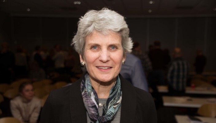 TØRKEADVARSEL: Det er kvaliteten på isoleringen som bestemmer om det er nok fuktighet i huset til at det kan gro mugg, ikke relativ luftfuktighet innendørs, sier Stephanie Taylor TØRKEADVARSEL: Det er kvaliteten på isoleringen som bestemmer om det er nok fuktighet i huset til at det kan gro mugg, ikke relativ luftfuktighet innendørs, sier Stephanie Taylor