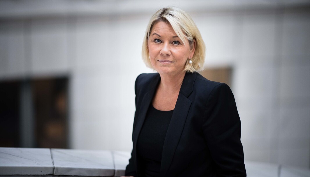 TRYGT: Monica Mæland sier klart ha til at det er trygt å bruke håndverkere nå, bare håndverkeren og kunden tar vanlige forholdsregler. TRYGT: Monica Mæland sier klart ha til at det er trygt å bruke håndverkere nå, bare håndverkeren og kunden tar vanlige forholdsregler.