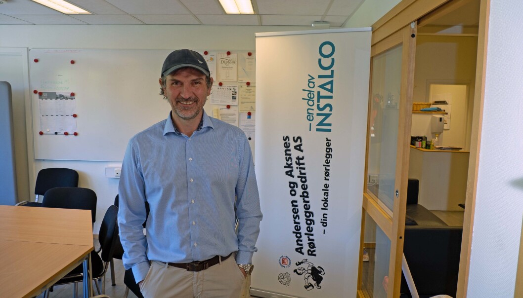 SPENT PÅ NESTE ÅR: Joar Vellene hos Andersen og Aksnes ser ikke på utviklingen i vår som så dramatisk, men han er spent på hva som skjer neste år når dagens ordrereserve er brukt opp. SPENT PÅ NESTE ÅR: Joar Vellene hos Andersen og Aksnes ser ikke på utviklingen i vår som så dramatisk, men han er spent på hva som skjer neste år når dagens ordrereserve er brukt opp.