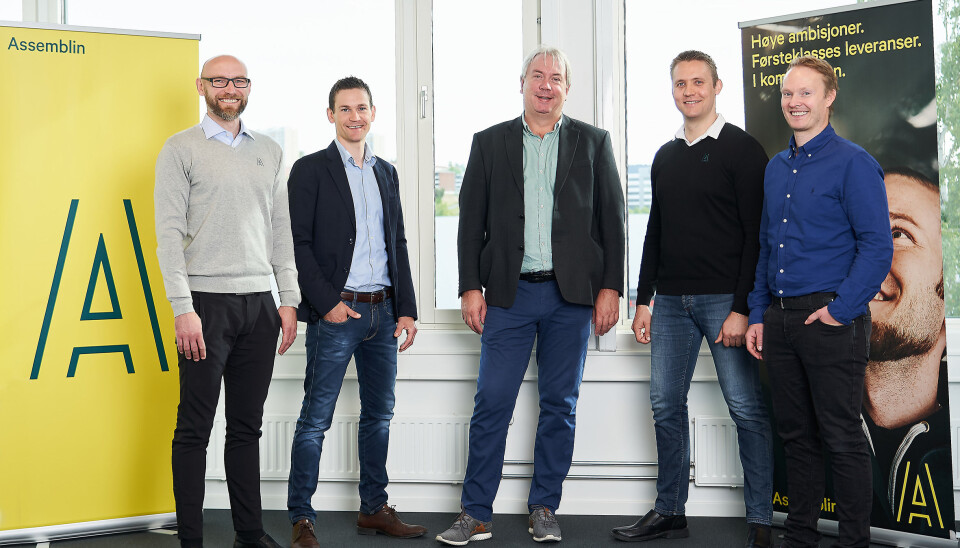 Prosjektutvikler Eirik Vollen, prosjektutviklingsleder Bjørn Olaf Larmerud, regionsjef prosjekt Leif Stensrud, prosjektutvikler Christopher Fjeld og avdelingssjef Snorre Barking.