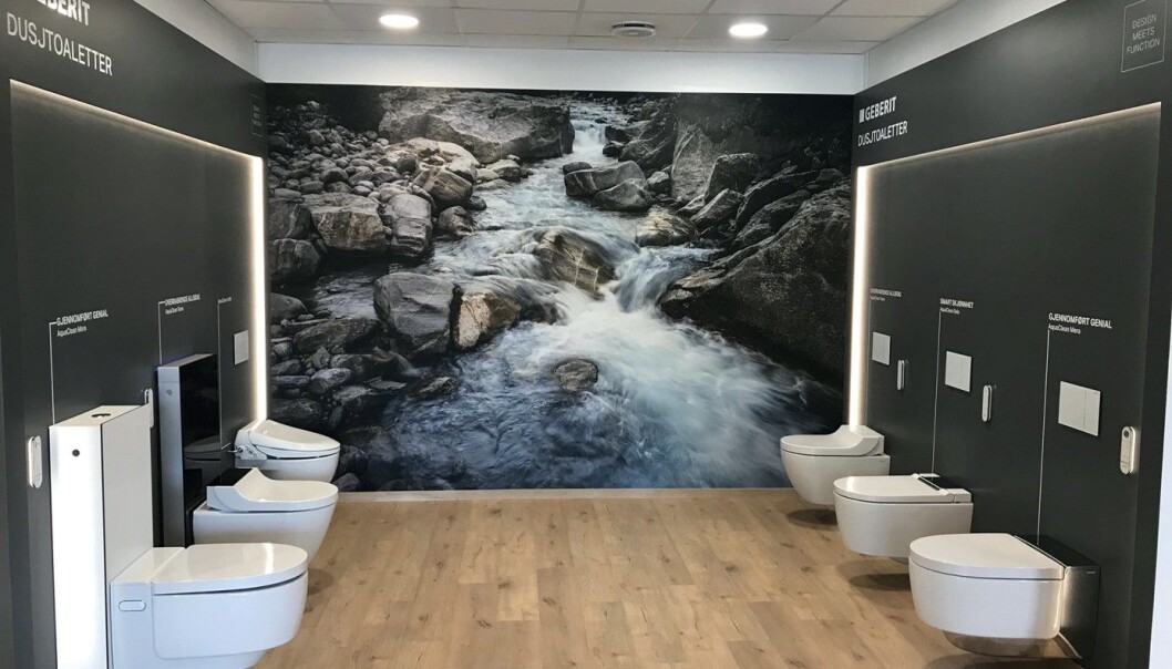 SHOWROOM: Alle de ulike dusjtoalettene fra Geberit kan ses i det nye showroomet på Lørenskog. SHOWROOM: Alle de ulike dusjtoalettene fra Geberit kan ses i det nye showroomet på Lørenskog.