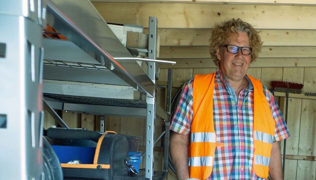 KONTROLL: Jesper Degn-Petersen og Bie Sprinkler prosjekterer og kontrollerer sprinkleranlegg. KONTROLL: Jesper Degn-Petersen og Bie Sprinkler prosjekterer og kontrollerer sprinkleranlegg.