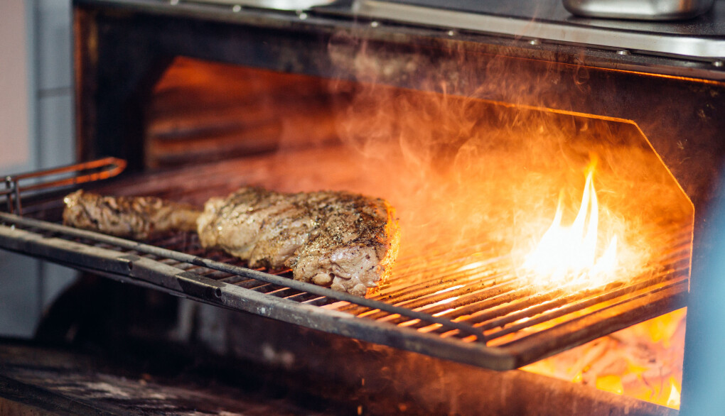 Empty,Flaming,Charcoal,Grill,With,Open,Fire,,Ready,For,Product Empty,Flaming,Charcoal,Grill,With,Open,Fire,,Ready,For,Product