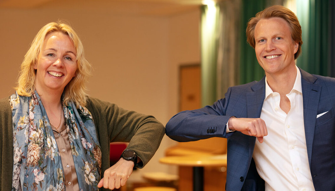 ENERGIFLEKSING: Administrerende direktør i Elvia, Kristin Lian og OSO-sjef Sigurd Bråthen går sammen i nytt FOU-prosjekt. ENERGIFLEKSING: Administrerende direktør i Elvia, Kristin Lian og OSO-sjef Sigurd Bråthen går sammen i nytt FOU-prosjekt.