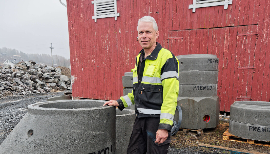 AVLØPSJOBB: Når han ikke har nok å gjøre i eget firma, tar Scenemontage-sjef Ulf Ekås et innhopp i det interkommunale vann- og avløpsselskapet Givas. AVLØPSJOBB: Når han ikke har nok å gjøre i eget firma, tar Scenemontage-sjef Ulf Ekås et innhopp i det interkommunale vann- og avløpsselskapet Givas.