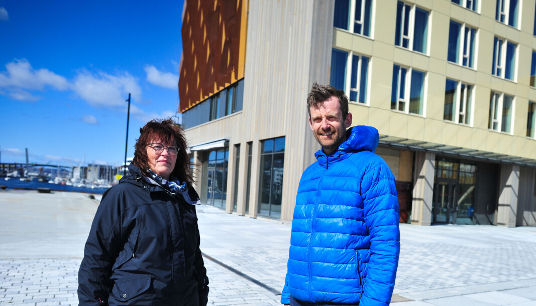 Hotell i Breeam-klasse: Prosjektsjef hos GC Rieber Eiendom, Ingunn Gjermundnes og kollega Gunnar Hernborg foran det som nå er landets mest bærekraftige hotell. Hotell i Breeam-klasse: Prosjektsjef hos GC Rieber Eiendom, Ingunn Gjermundnes og kollega Gunnar Hernborg foran det som nå er landets mest bærekraftige hotell.