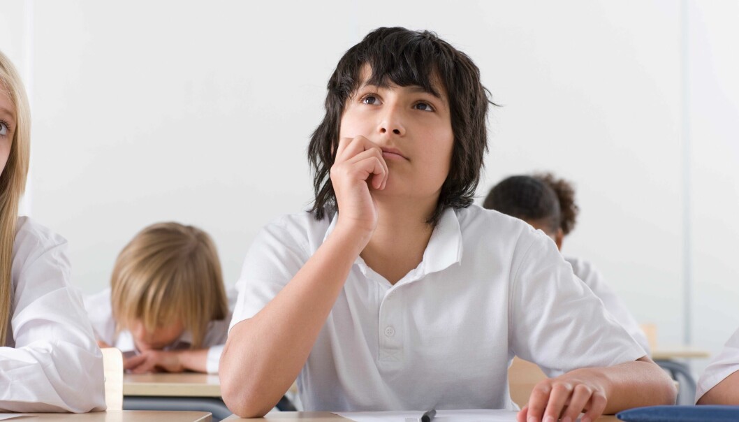 DÅRLIG: Flertallet av skoleelevene som er spurt, er kronisk trøtte.