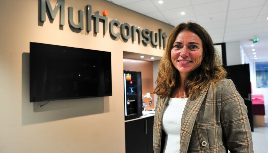 LØSNINGEN ER SAMARBEID: Direktør for bergenskontoret til Multiconsult, Kari Sveva Dowsett, mener samarbeid er veien å gå for å ta bransjen i en mer bærekraftig retning. LØSNINGEN ER SAMARBEID: Direktør for bergenskontoret til Multiconsult, Kari Sveva Dowsett, mener samarbeid er veien å gå for å ta bransjen i en mer bærekraftig retning.