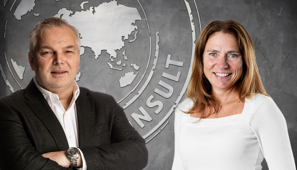 Leif Olav Bogen, konserndirektør regioner Norge og Kari Sveva Dowsett, direktør Vest i Multiconsult.