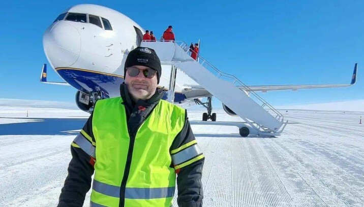 PLASSJEF: Flyplassbygging er rørleggerjobb. Kjetil Rasmussen bygger flyplass som påvirkes av boikotten av Russland.