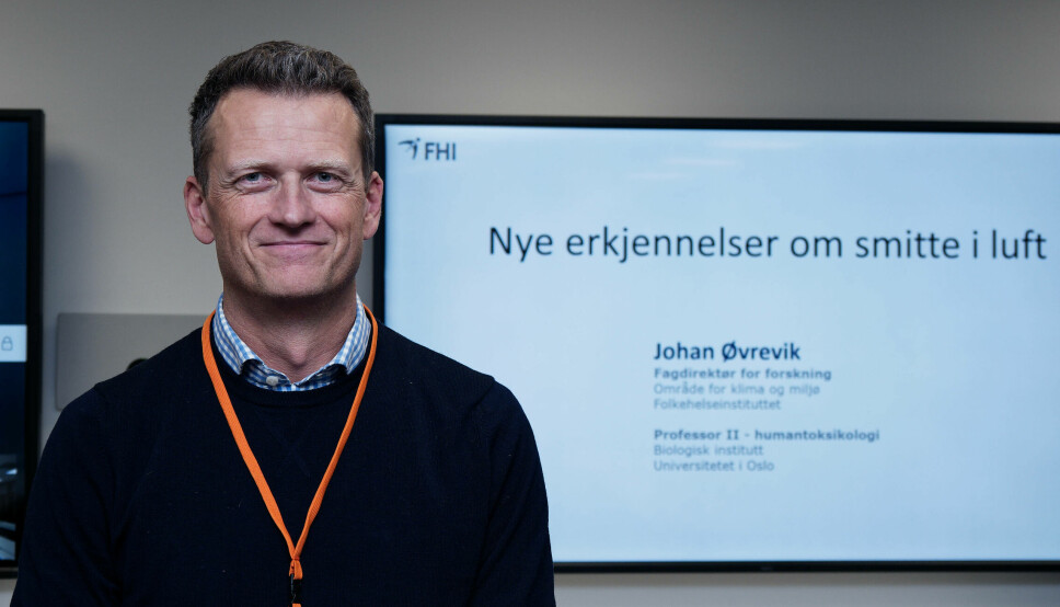 VIRKELIGHETSFORSKNING: Johan Øvrevik og Folkehelseinstituttet skal studere hvor stor effekt luftrensere har på smitte ute i virkeligheten på norske utesteder.