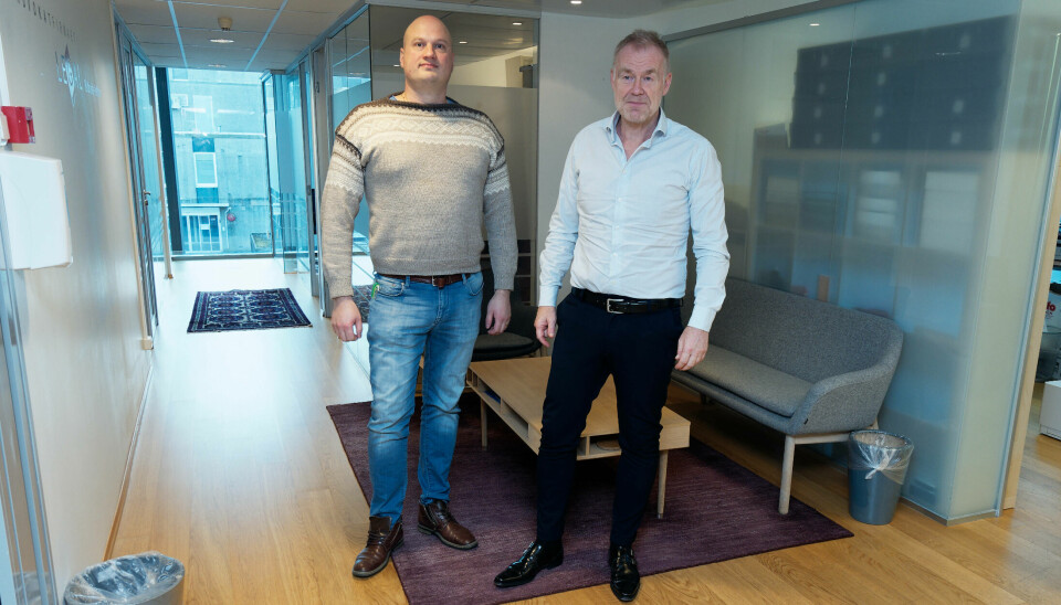 MØTTES: Kristian Bjørnevik (til venstre) brukte flere måneder på å bestemme seg for å møte nemitek.no. Det gjorde han sammen med advokaten sin, Eyolf Lund.
