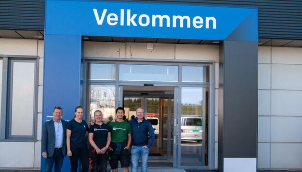 Med nytt servicesenter på Sofiemyr blir Brødrene Dahl mer tilgjengelig for kundene mellom Bryn og Ski. Fra venstre: Eirik Våge (regionssjef OOAK), Isrid Ronde, (servicesenterleder Sofiemyr), Jeanette Elvestad (servicesentermedarbeider), Than Schjetne (servicesentermedarbeider) og Glenn Olsen (driftssjef OOAK).