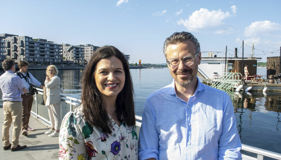 KOMMUNIKASJONSDIREKTØR: Marius Strand er kommunikasjonsdirektør i Nelfo. Her sammen med administrerende direktør Nina Solli i BNL.