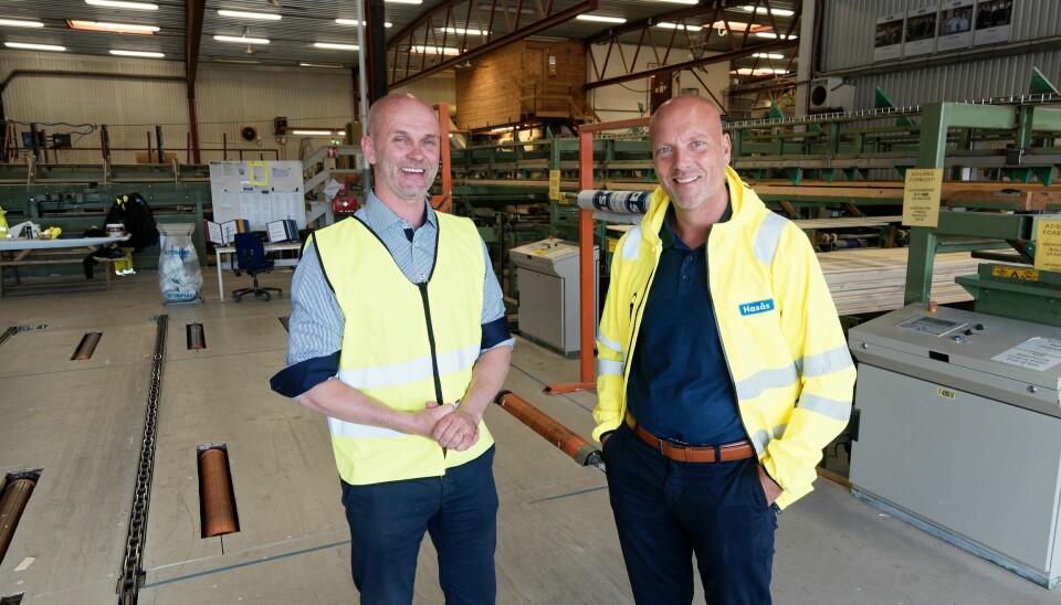 ELEMENTBYGGERE: Mer fabrikkbygging og strengere krav til dagens bygninger. Det håper Kurt O. Karsten (til venstre) og Jan-Erik Engebretsen på.