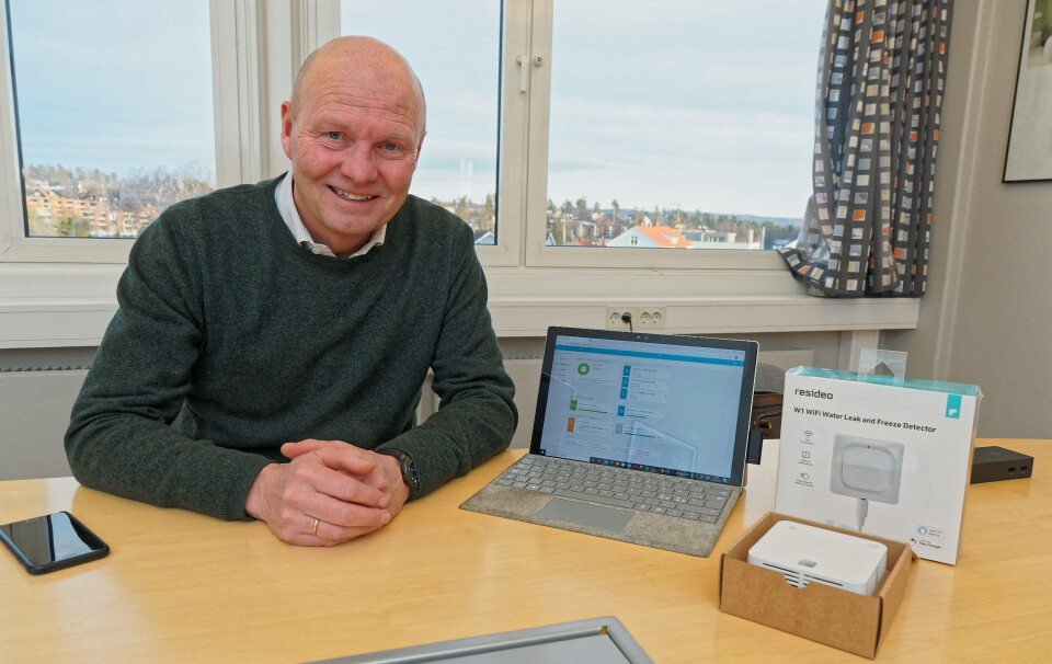 MULTISENSOR: I 2022 fortalte Stein Bakker om multisensoren – en boks som inneholder både røykkammer, bevegelsessensor, temperatur- og fuktighetssensor og to radioer. Alt kan overvåkes, for eksempel i sameiets egen styreportal.