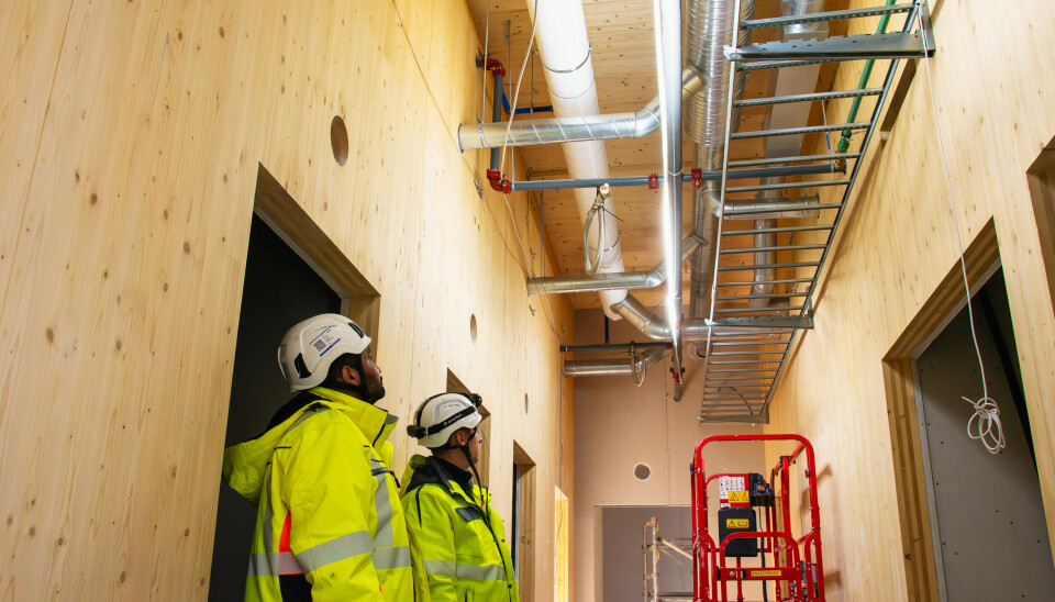 Ombrukte ventilasjonskanaler på Aursmoen skole.