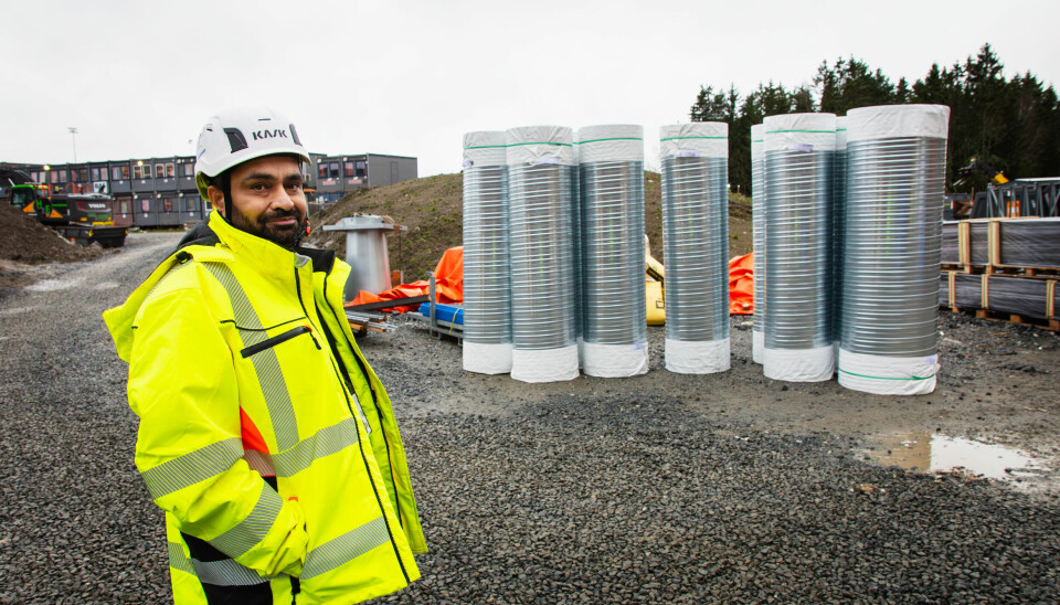 Prosjektleder innen ventilasjon i GK, Yaseen Muhammad, på byggeplassen på Aursmoen.