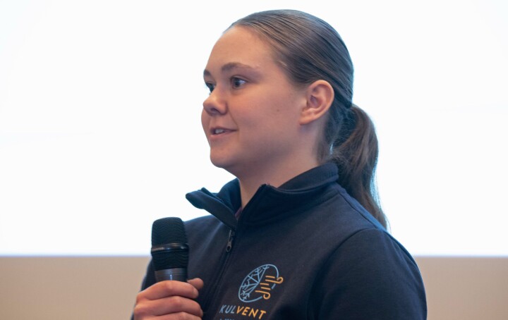 SJELEGLAD: Lillian Pettersen arbeider for Klimatjenester på Furnes i Ringsaker. Hun er en av dem som kom inn på andrevalget sitt, og det er hun glad for nå.
