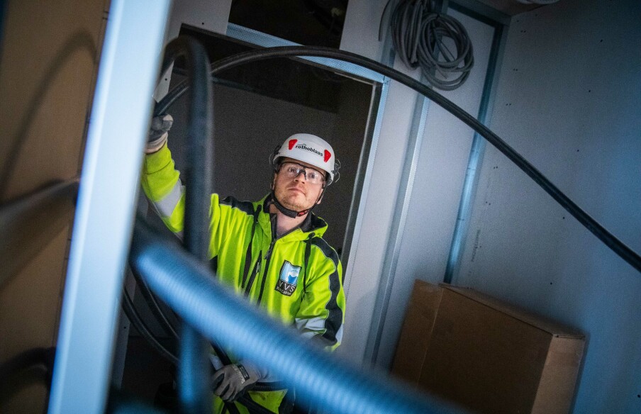 Tek17 bremser vannbåren varme