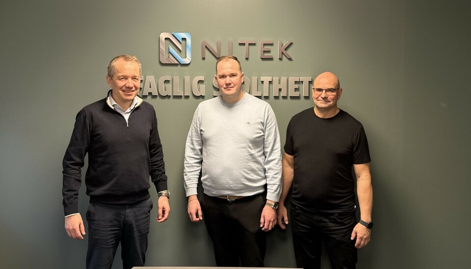 Tom Roger Jensen, regionsdirektør i Bravida Norge (t.v), Tor-Kjetil Møllenes, daglig leder i Nitek AS og Tor Magne Nilsen, hovedaksjonær i Nitek AS. F.v: Tom Roger Jensen, regionsdirektør Bravida Norge, Tor-Kjetil Møllenes, daglig leder Nitek As og Tor Magne Nilsen, prosjektleder i Nitek As.